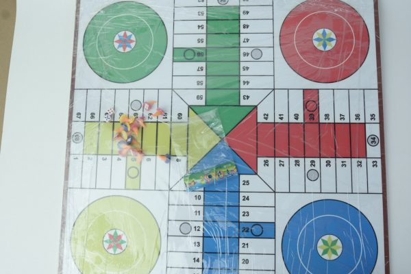 TABLERO PARCHIS 50X50CM PVC 6MM + DADOS + FICHAS
