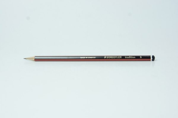 LAPIZ STAEDTLER B