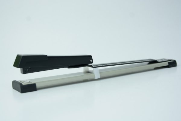 ENGRAPADORA BRAZO LARGO WW-TRIO 05